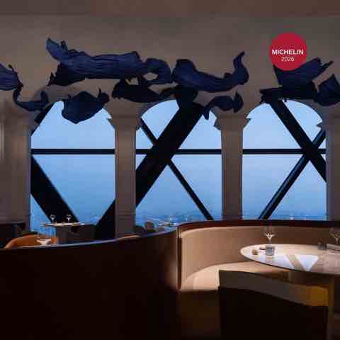 L’Arôme in the Sky 南京高空法餐空间